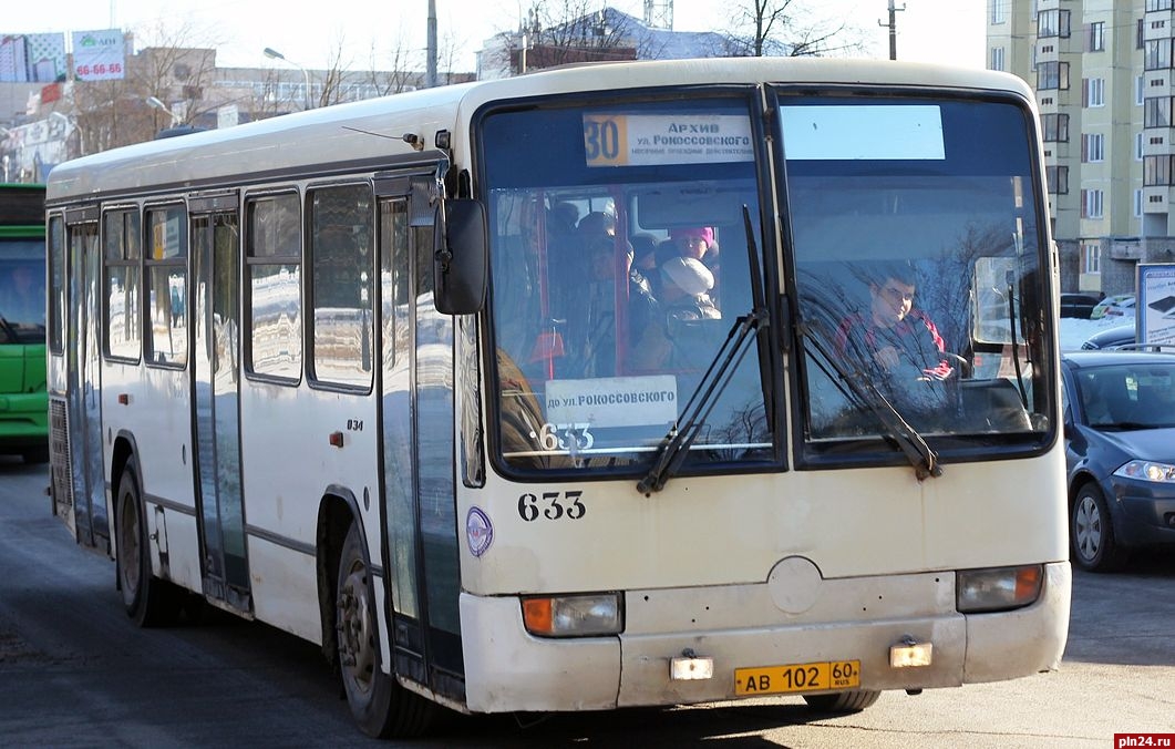 Автобус псков рокоссовского. Автобус 11 Псков. Автобус 30 Псков. Городские автобусы Псков. Маршрут 30 Псков.