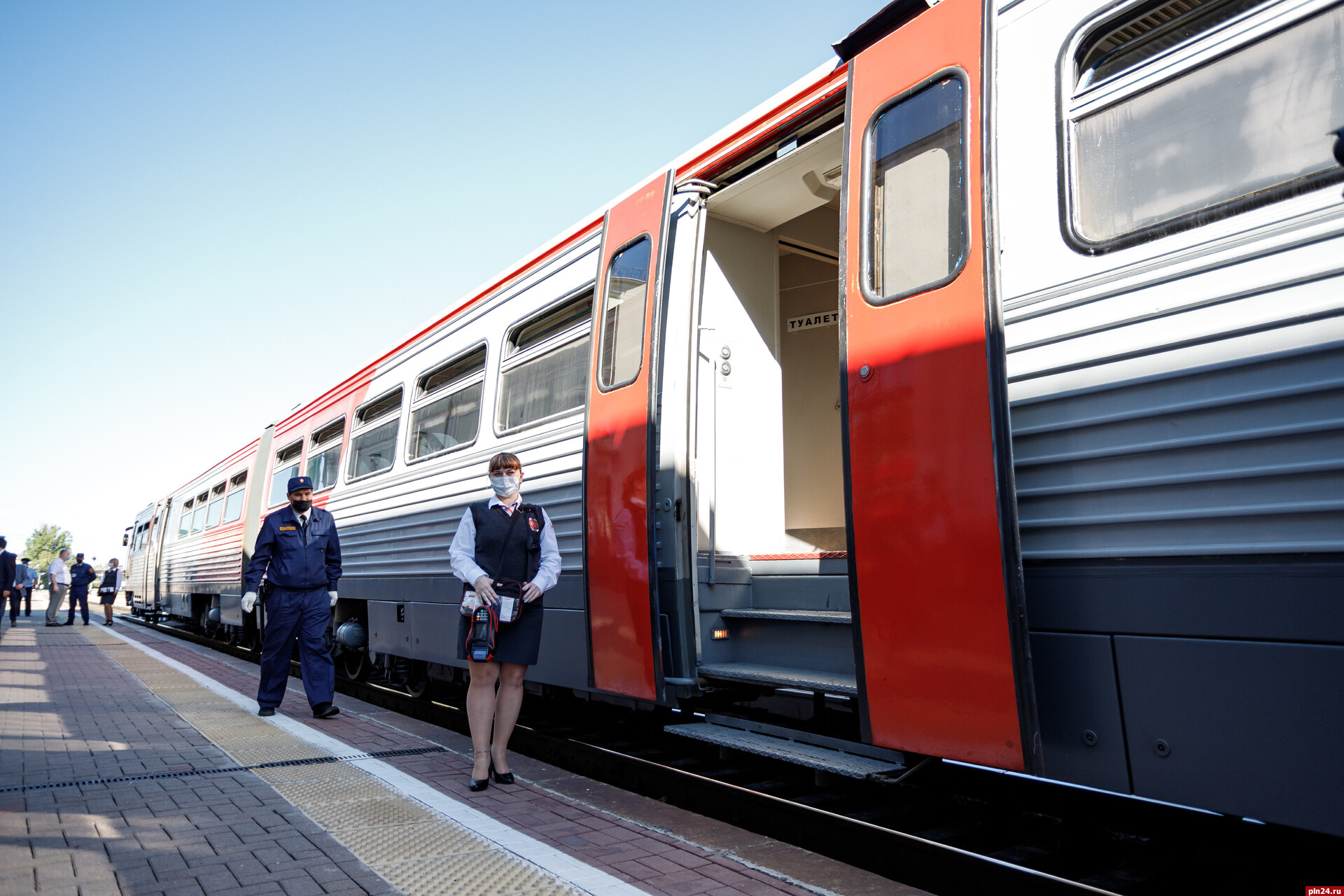 Ночной поезд из Петрозаводска в Петербург на лето продлили до Пскова :  Псковская Лента Новостей / ПЛН